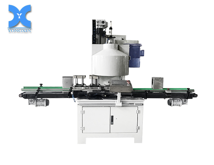 人工放蓋 四輪小方罐自動封罐機